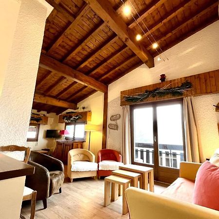 Nice And Bright Apartment In Combloux Extérieur photo
