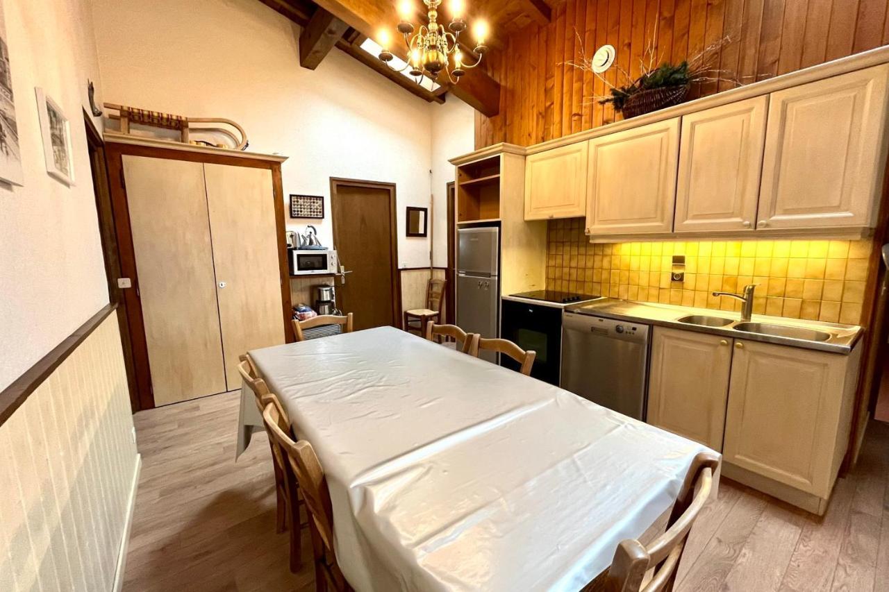 Nice And Bright Apartment In Combloux Extérieur photo