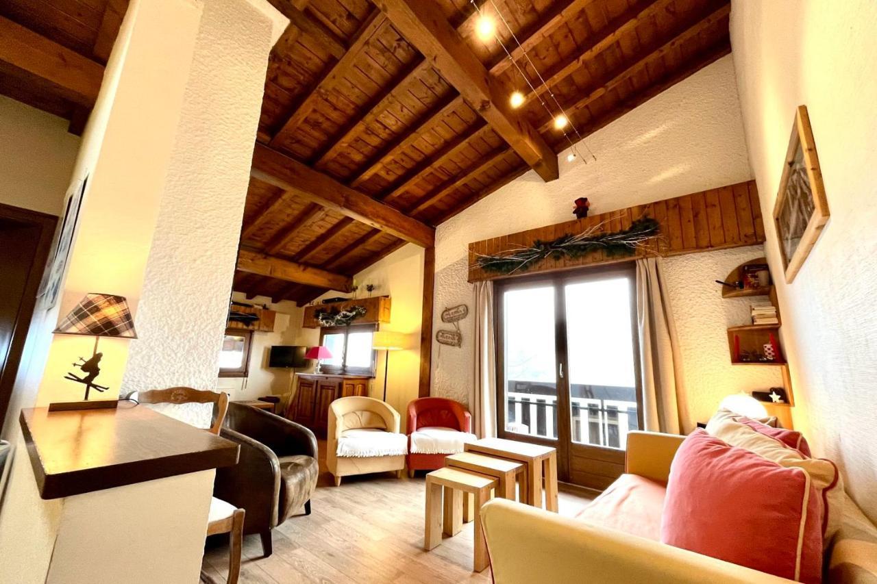 Nice And Bright Apartment In Combloux Extérieur photo